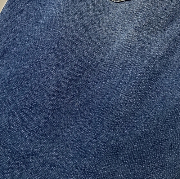 Torrid Cropped Boyfriend Jeans Size 26 Raw Cuff Mid Rise - Picture 8 of 16